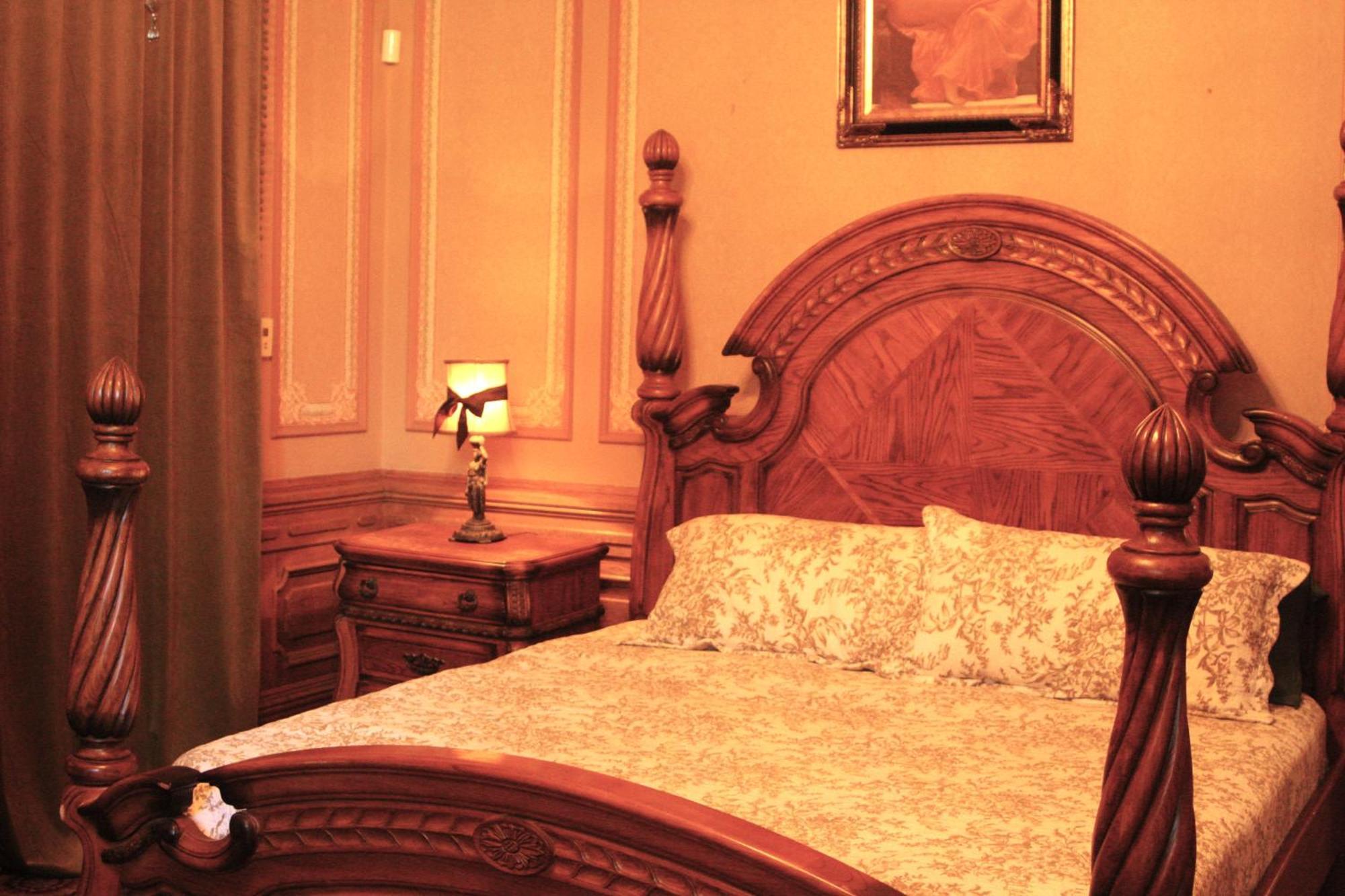 Henderson Castle Inn Καλαμαζού Δωμάτιο φωτογραφία
