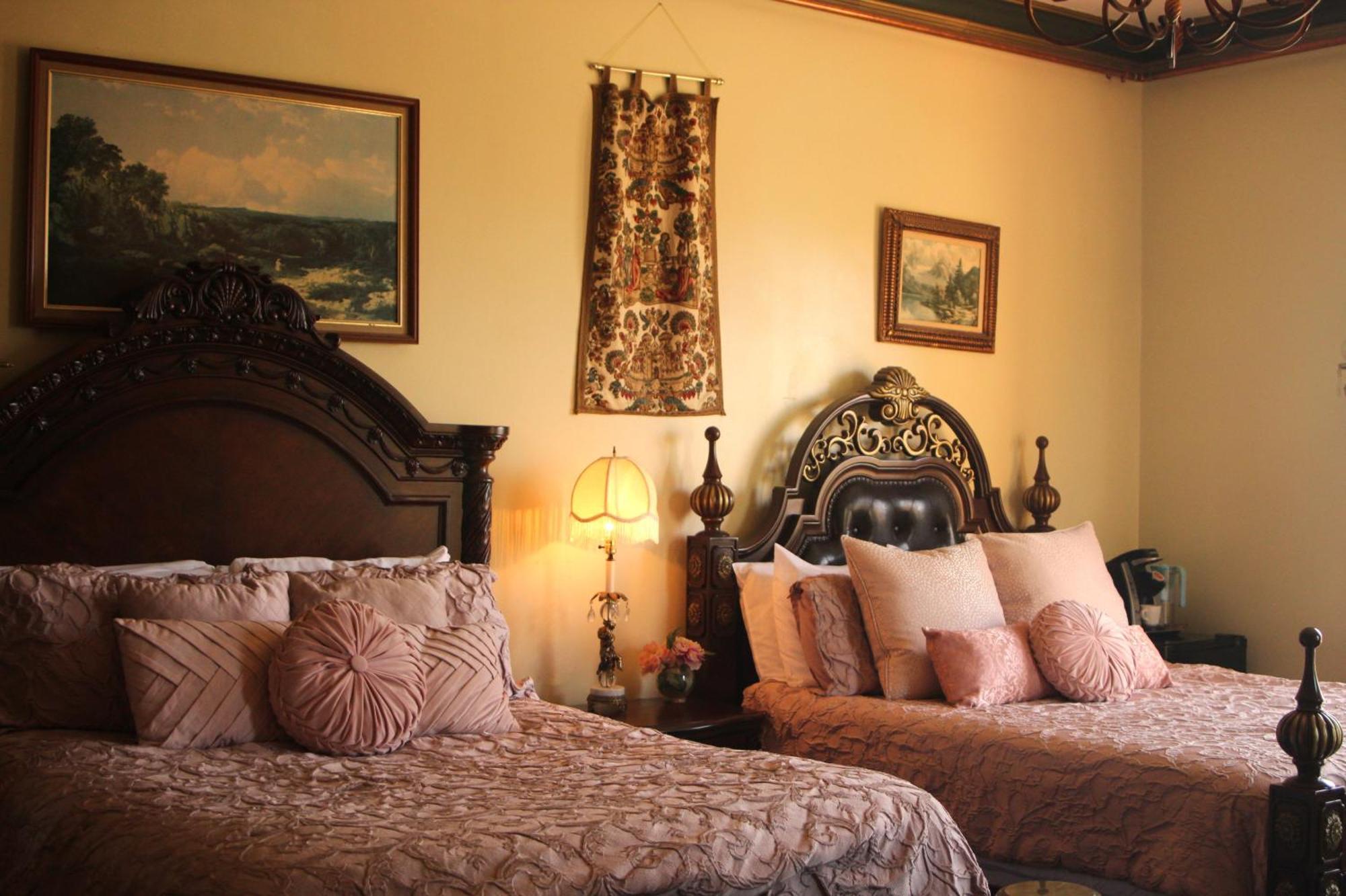 Henderson Castle Inn Καλαμαζού Δωμάτιο φωτογραφία