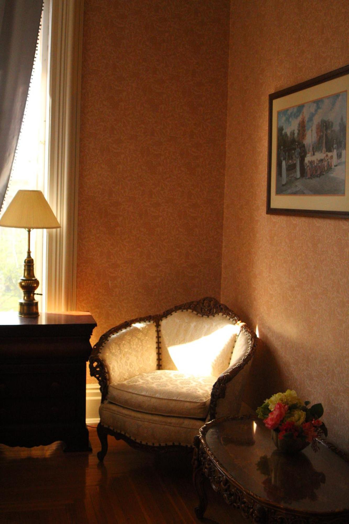 Henderson Castle Inn Καλαμαζού Δωμάτιο φωτογραφία