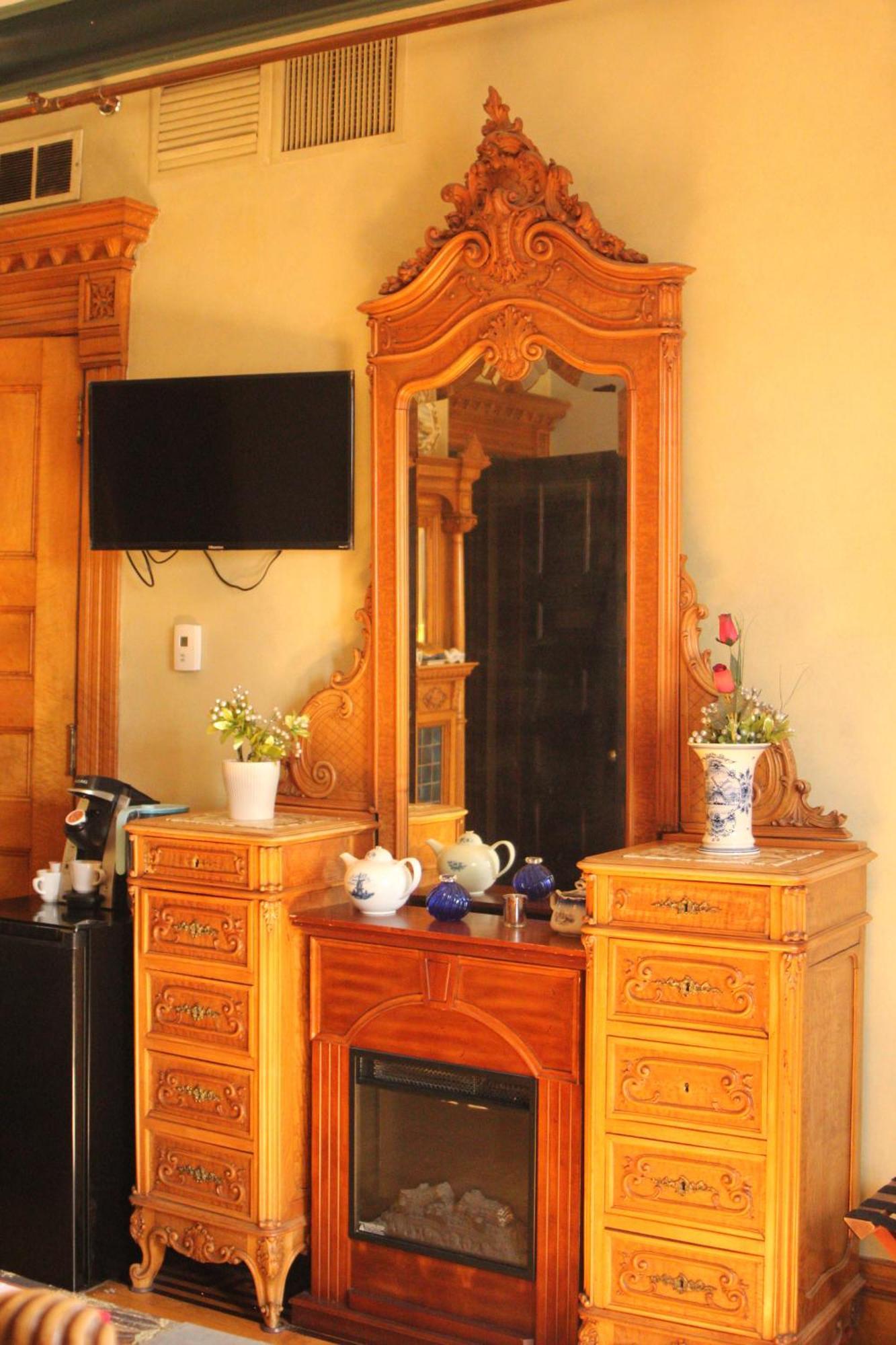 Henderson Castle Inn Καλαμαζού Δωμάτιο φωτογραφία